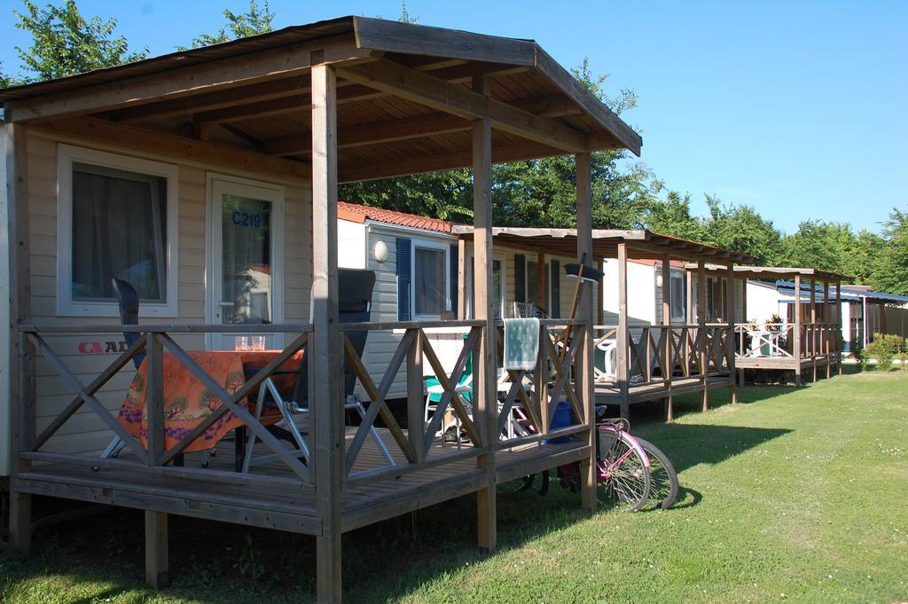 Parco vacanze Villaggio Camping阿德里亚·卡萨尔·博塞蒂
